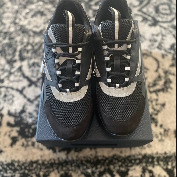 Dior B22 Black Reflective | Size 44(10.5)| 100% Authentic | Luxury Streetwear - Picture 4 of 14